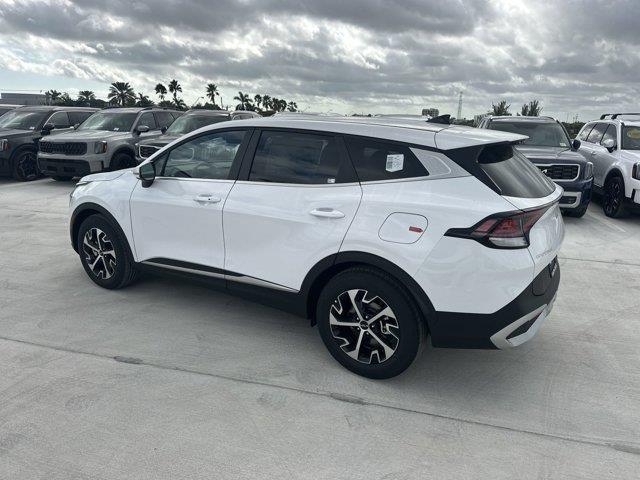 new 2025 Kia Sportage car, priced at $31,195