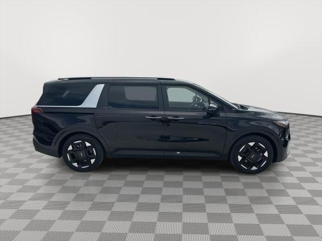 new 2025 Kia Carnival car, priced at $42,426