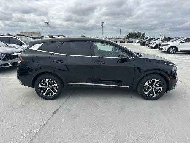 new 2025 Kia Sportage car, priced at $30,840