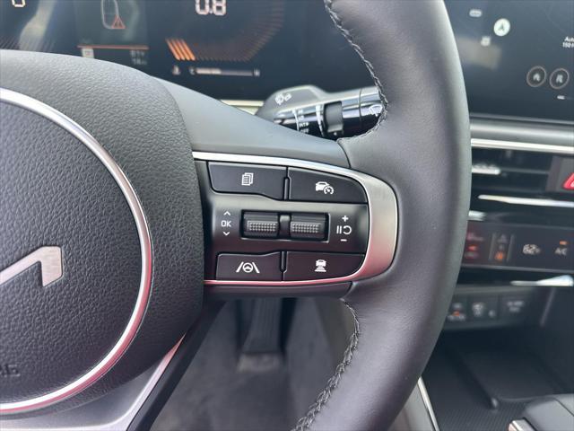 new 2025 Kia K5 car, priced at $32,972