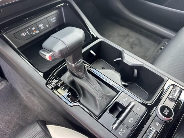 new 2025 Kia K5 car, priced at $32,972