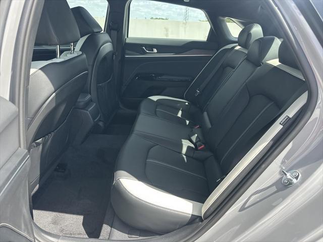 new 2025 Kia K5 car, priced at $32,972