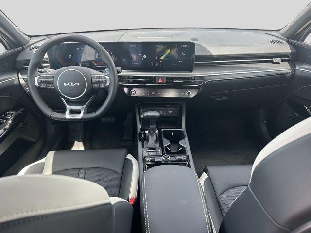new 2025 Kia K5 car, priced at $33,645