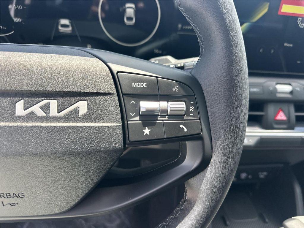 new 2025 Kia K4 car, priced at $25,666