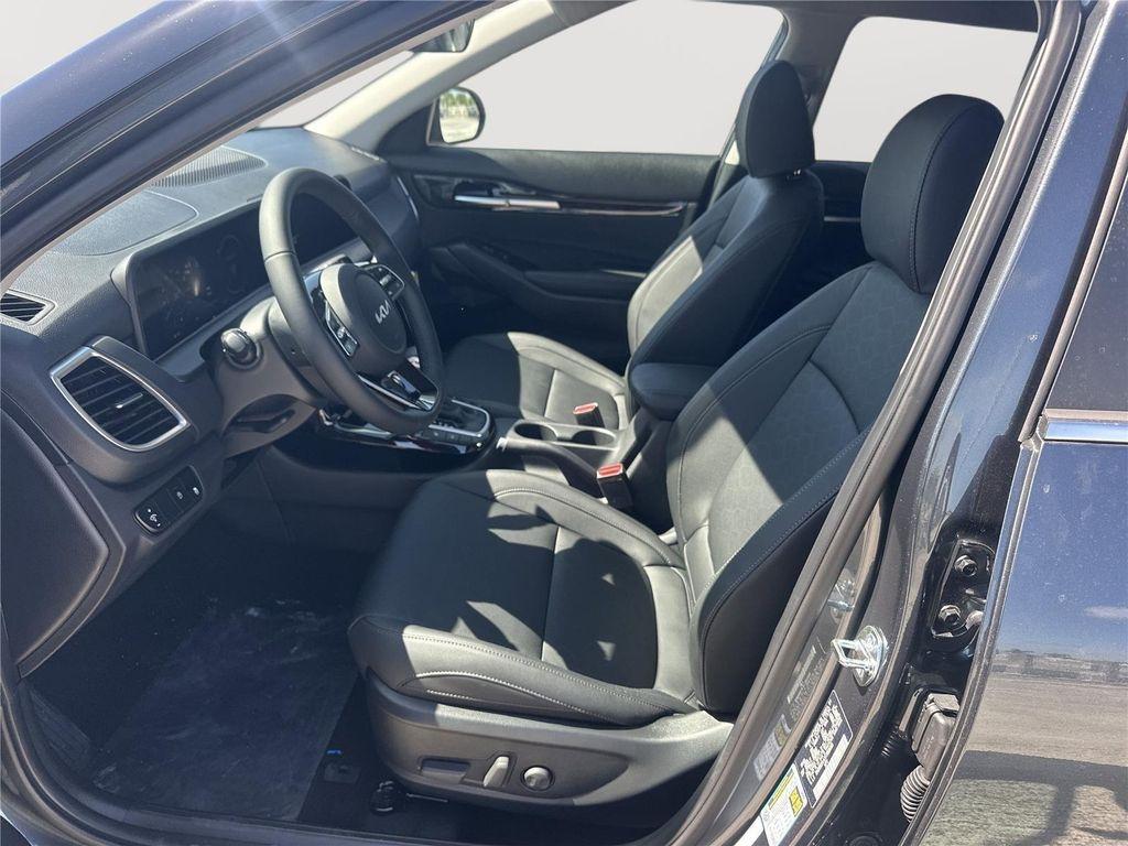 new 2026 Kia Seltos car, priced at $28,035