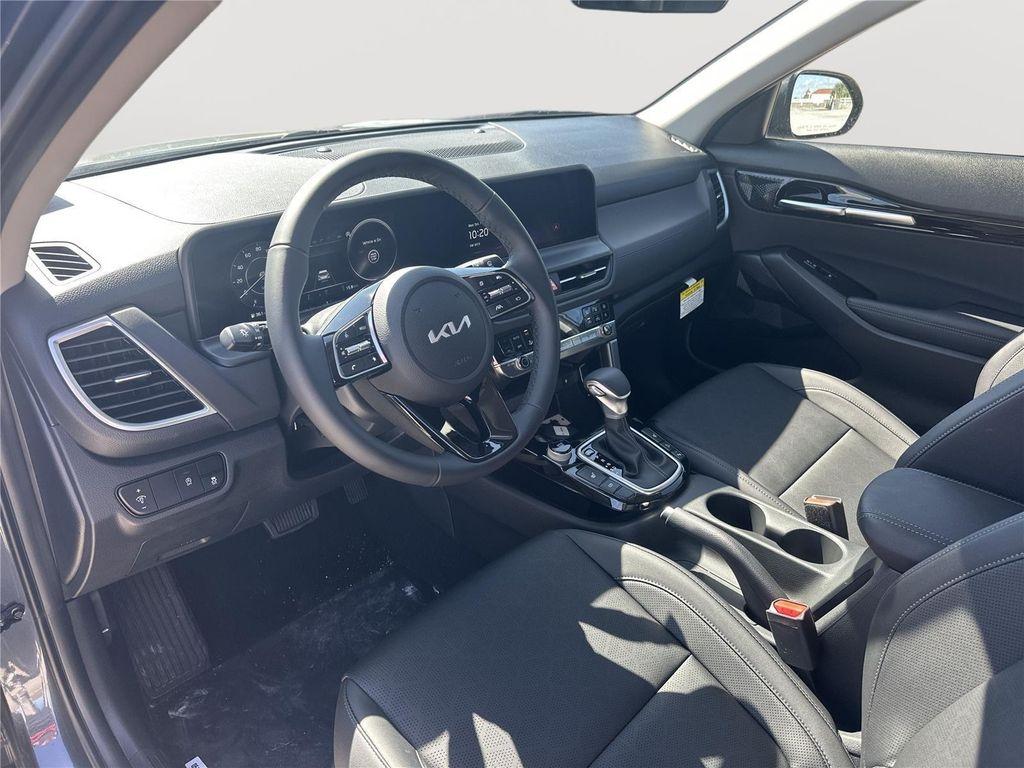 new 2026 Kia Seltos car, priced at $28,035