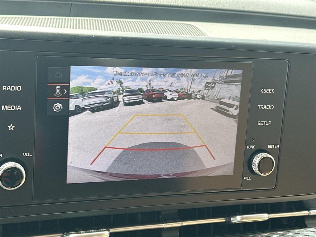 used 2024 Kia Carnival car, priced at $32,121