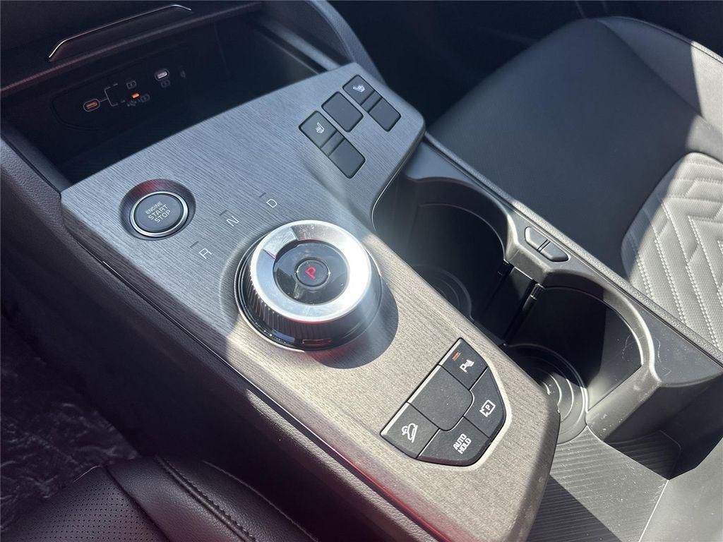 new 2026 Kia Sportage car, priced at $36,058