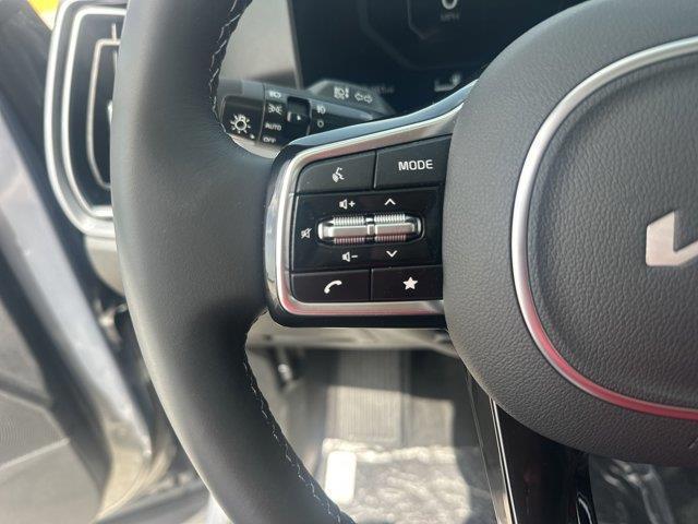 new 2025 Kia Sorento car, priced at $42,493