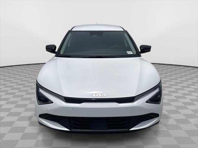 new 2025 Kia EV6 car, priced at $48,248
