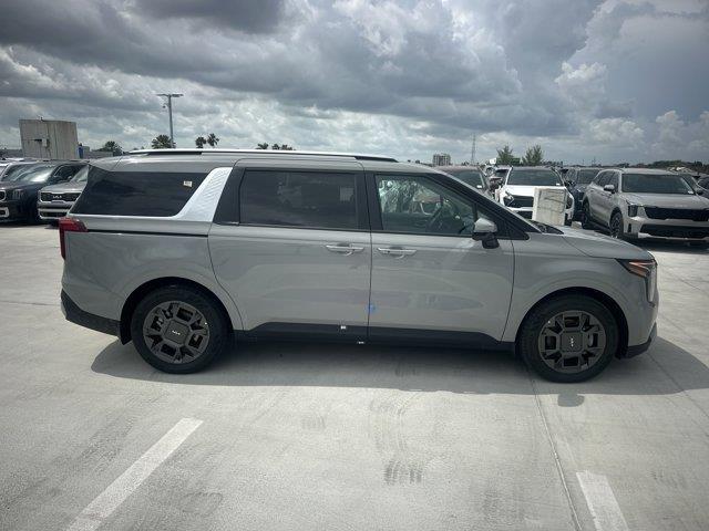 new 2025 Kia Carnival Hybrid car, priced at $45,387