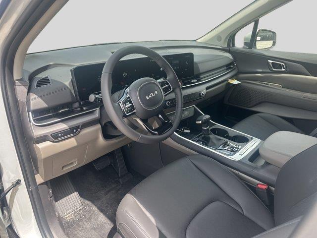 new 2025 Kia Carnival car, priced at $43,480