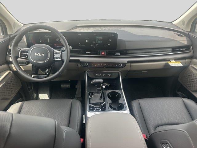 new 2025 Kia Carnival car, priced at $43,480
