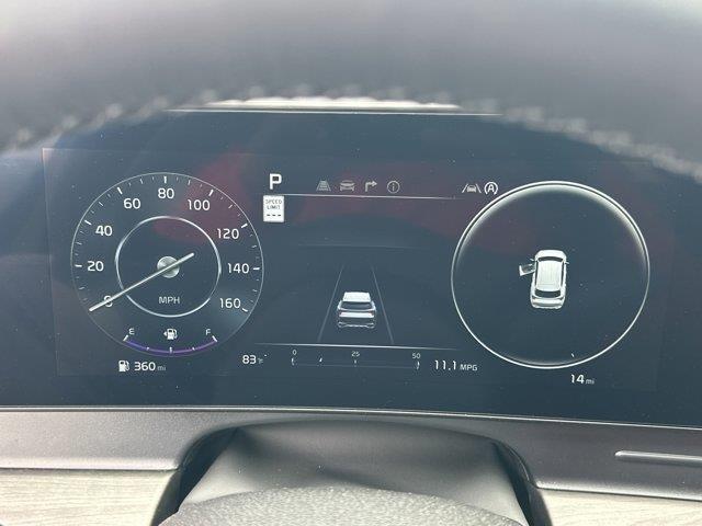 new 2025 Kia Sportage car, priced at $38,921
