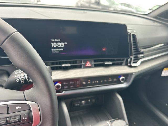 new 2025 Kia Sportage car, priced at $39,318