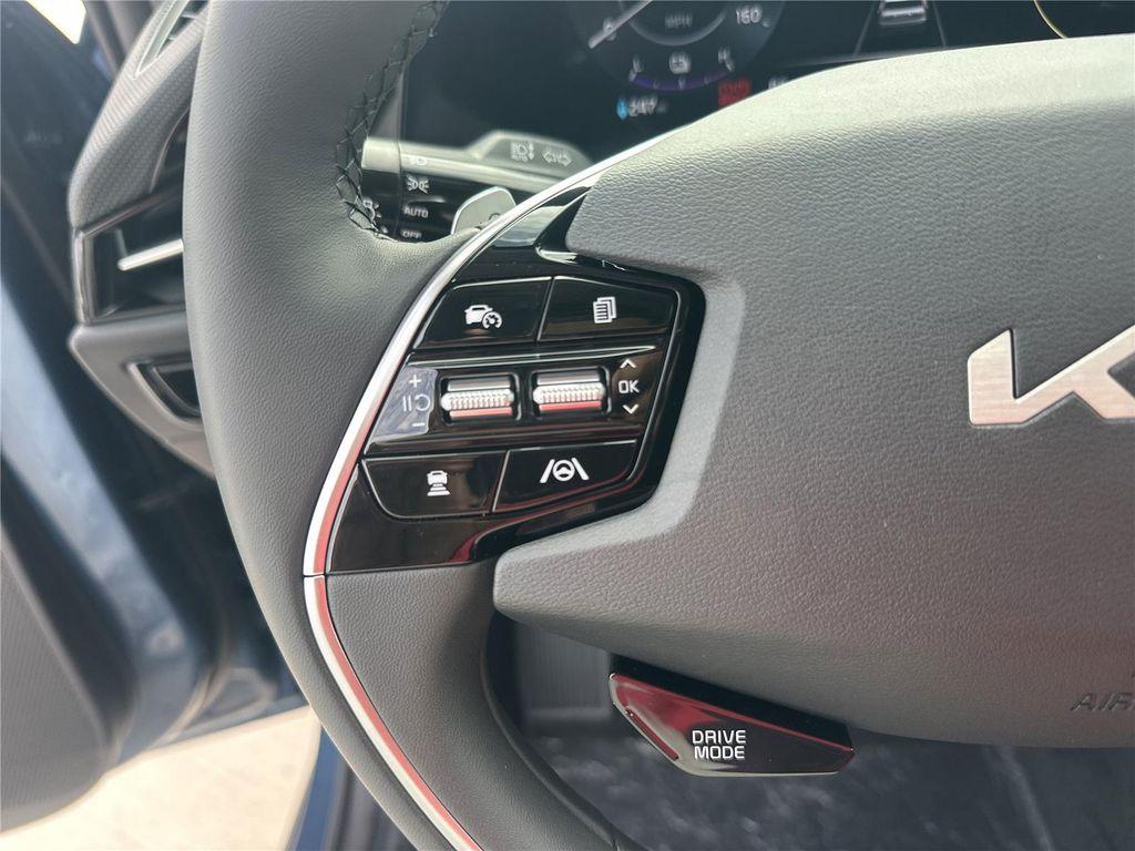 new 2025 Kia Niro EV car, priced at $41,851