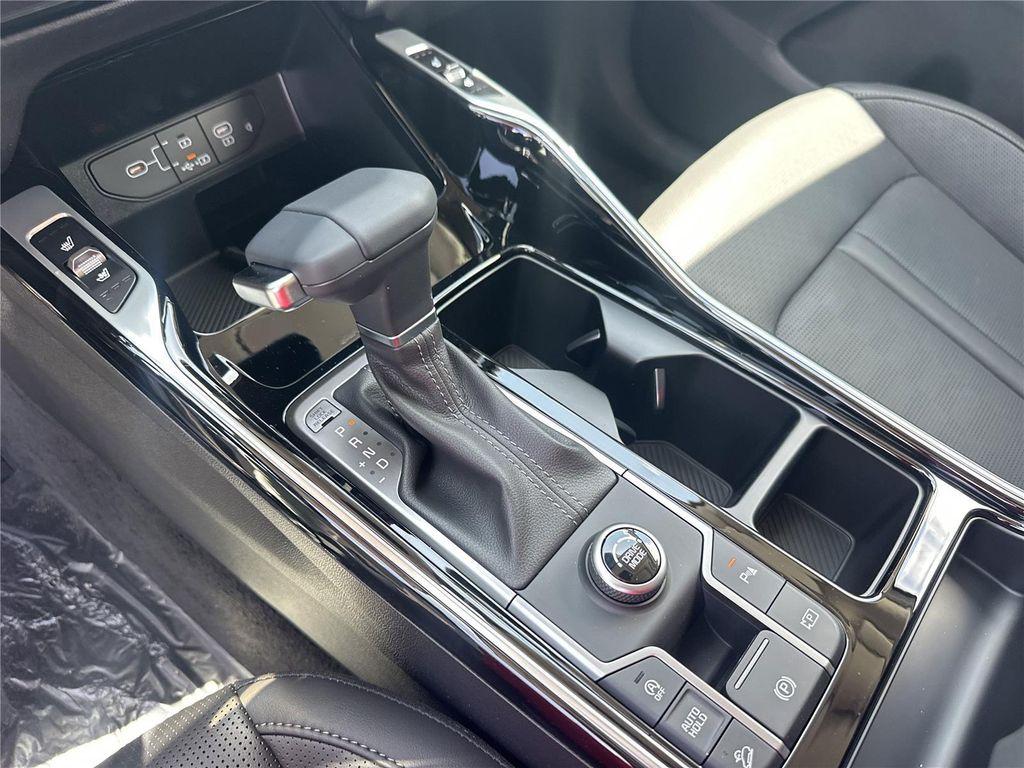 new 2025 Kia Sorento car, priced at $42,978