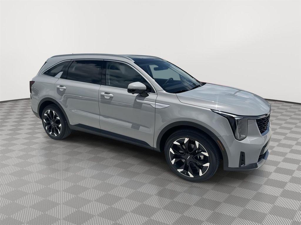 new 2025 Kia Sorento car, priced at $42,978