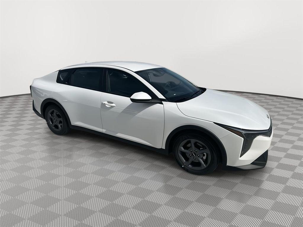 new 2025 Kia K4 car, priced at $24,353