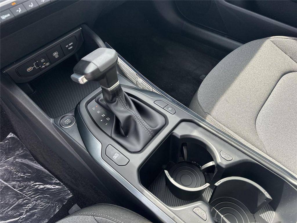 new 2025 Kia K4 car, priced at $24,353