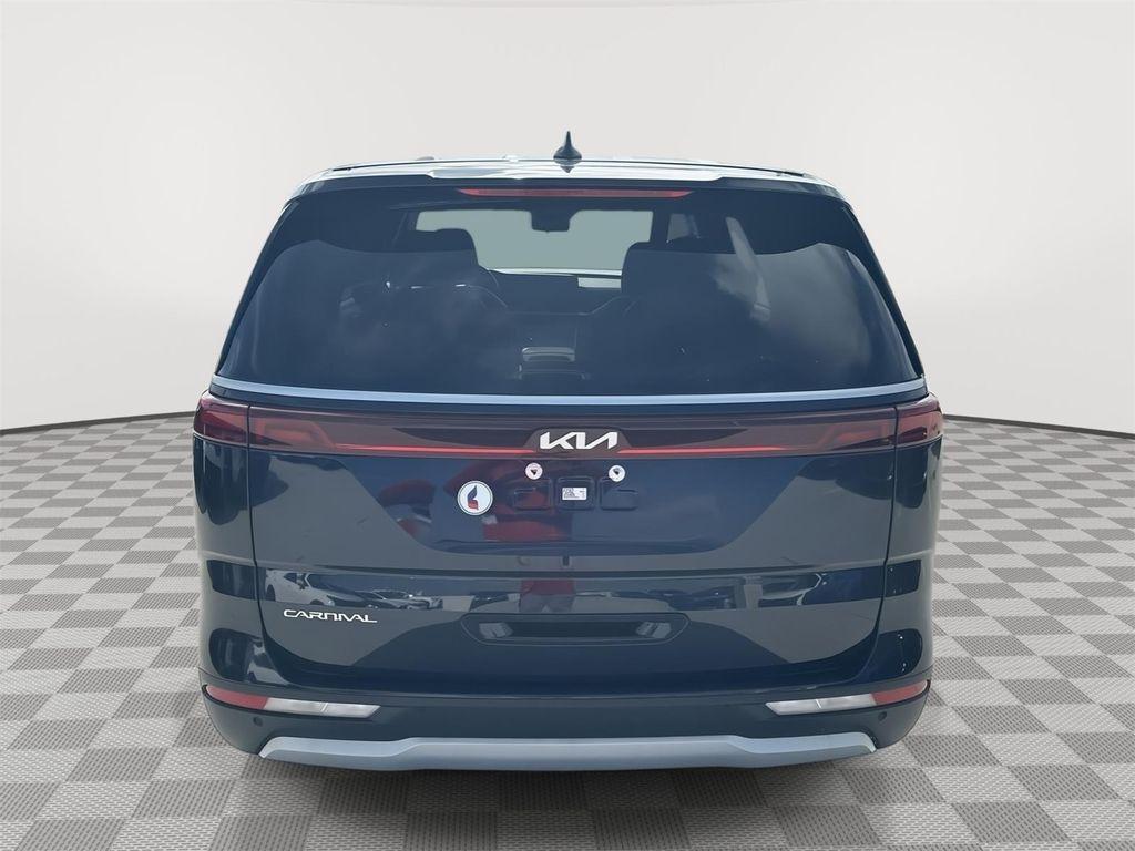 used 2024 Kia Carnival car, priced at $30,150