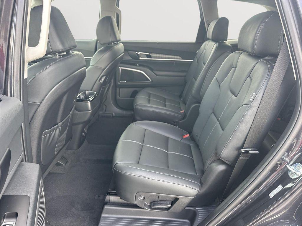 new 2025 Kia Telluride car, priced at $43,422
