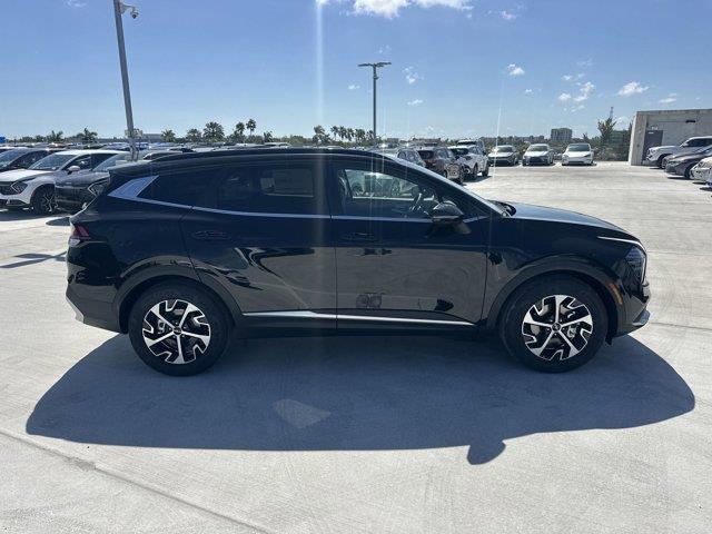 new 2025 Kia Sportage car, priced at $32,560