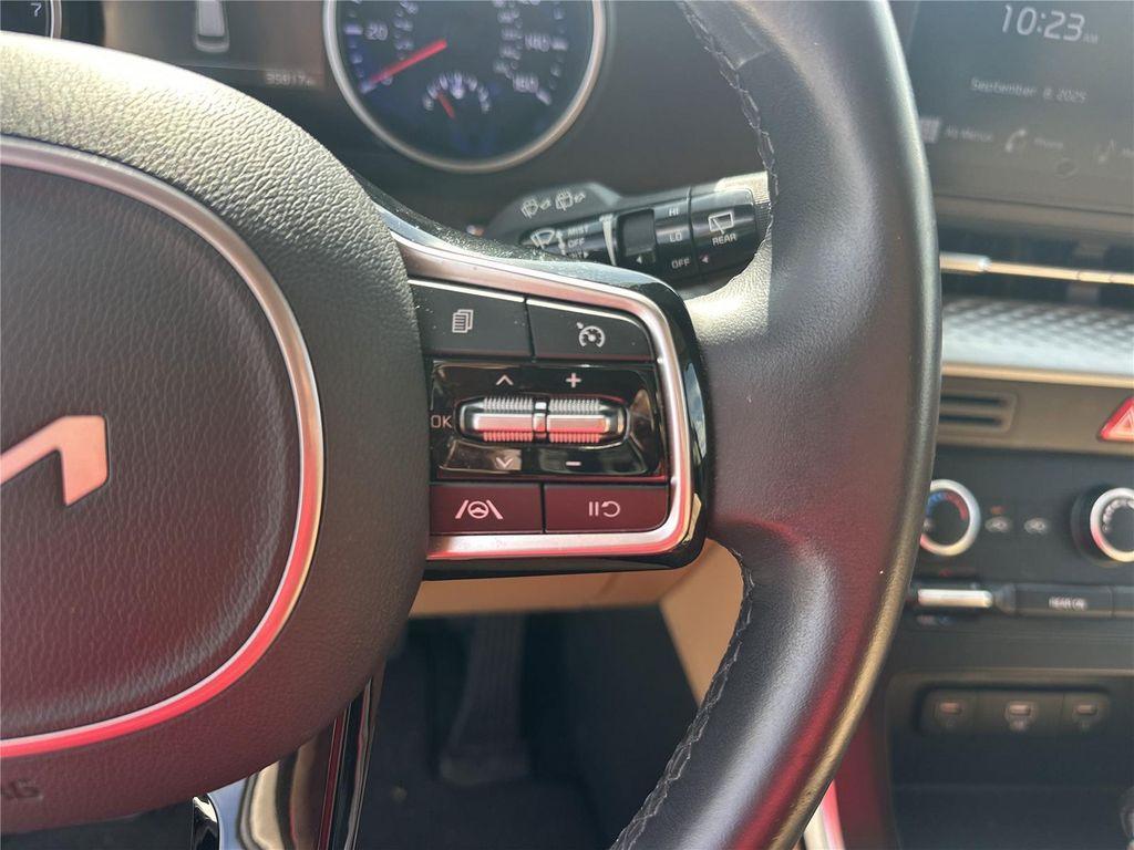 used 2024 Kia Carnival car, priced at $30,168