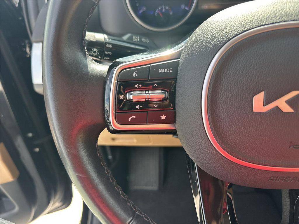 used 2024 Kia Carnival car, priced at $30,168
