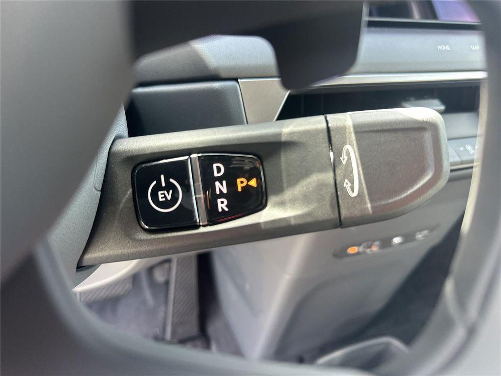 new 2026 Kia EV9 car, priced at $64,105