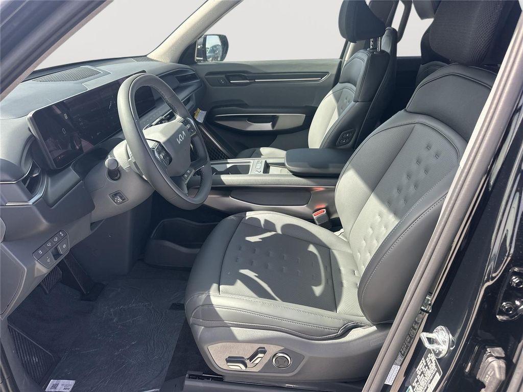 new 2026 Kia EV9 car, priced at $64,105