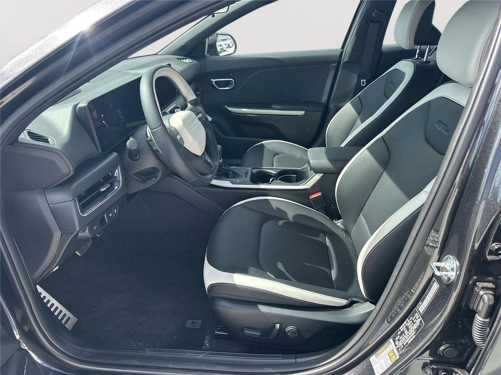 new 2025 Kia K4 car, priced at $28,591