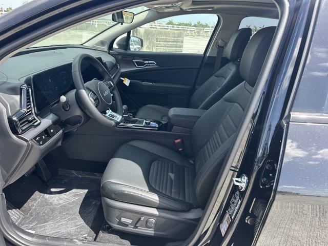 new 2025 Kia Sportage car, priced at $35,848