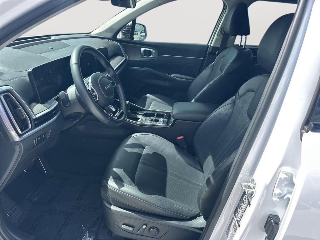 used 2024 Kia Sorento car, priced at $35,845