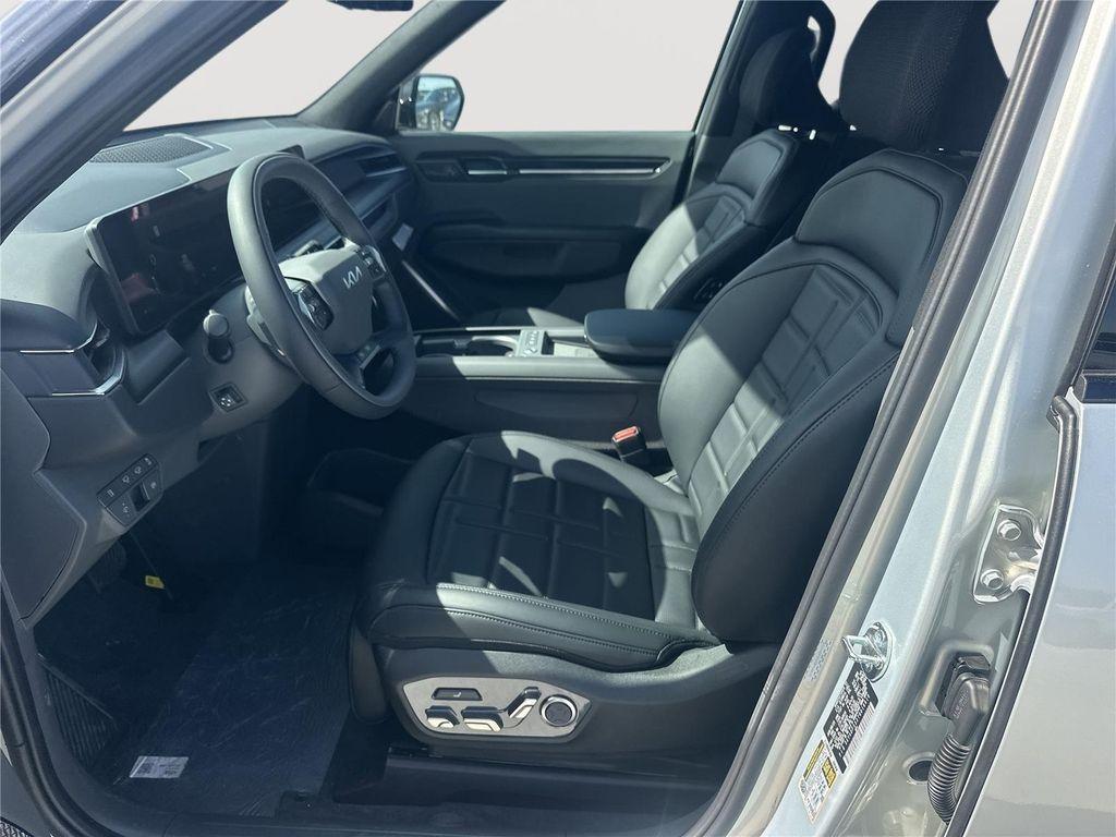 new 2026 Kia EV9 car, priced at $70,310