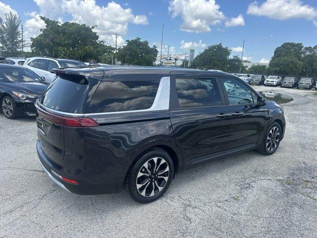 used 2022 Kia Carnival car, priced at $33,245