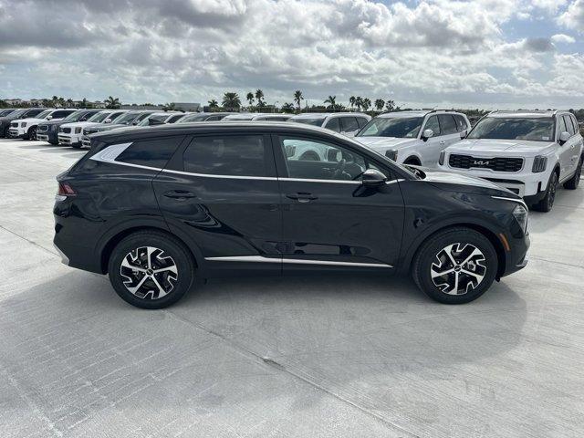 new 2025 Kia Sportage car, priced at $30,532