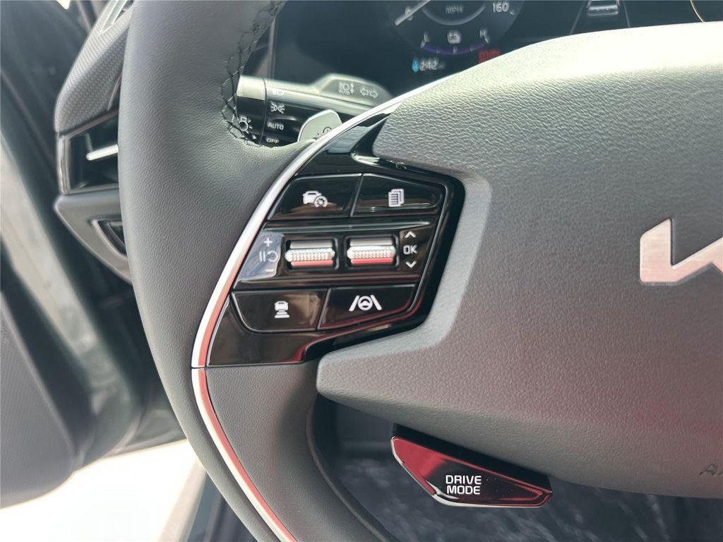 new 2025 Kia Niro EV car, priced at $41,851