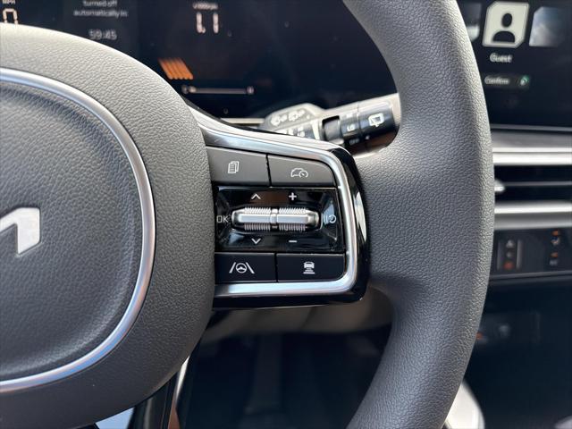 new 2025 Kia Sorento car, priced at $33,294