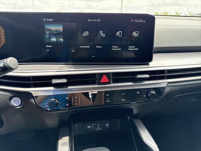 new 2025 Kia Sorento car, priced at $33,294