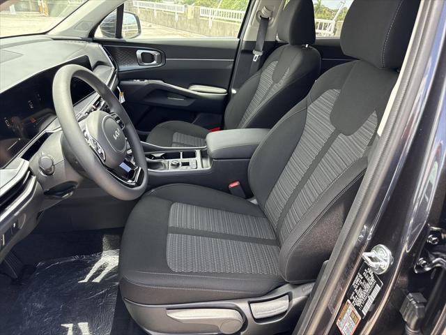 new 2025 Kia Sorento car, priced at $33,294