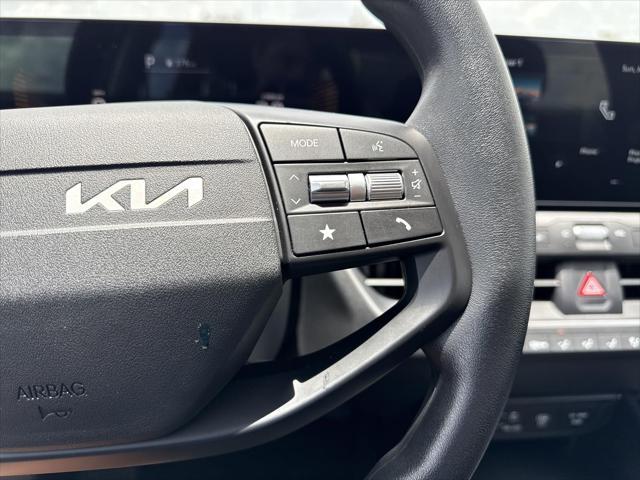 new 2025 Kia K4 car, priced at $22,406