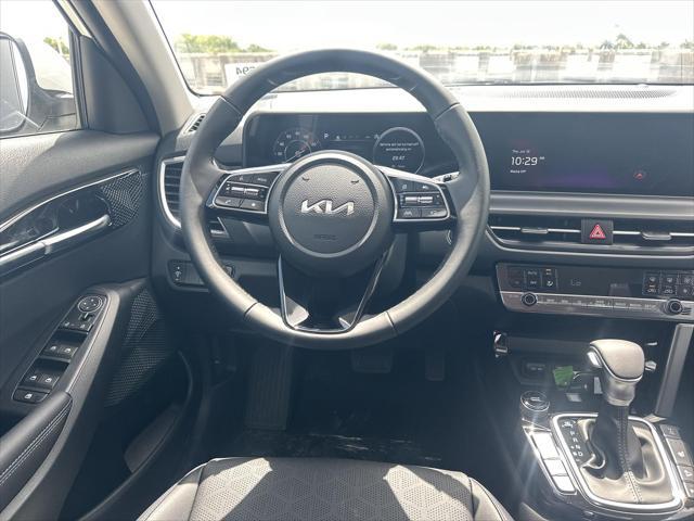 new 2025 Kia Seltos car, priced at $31,320