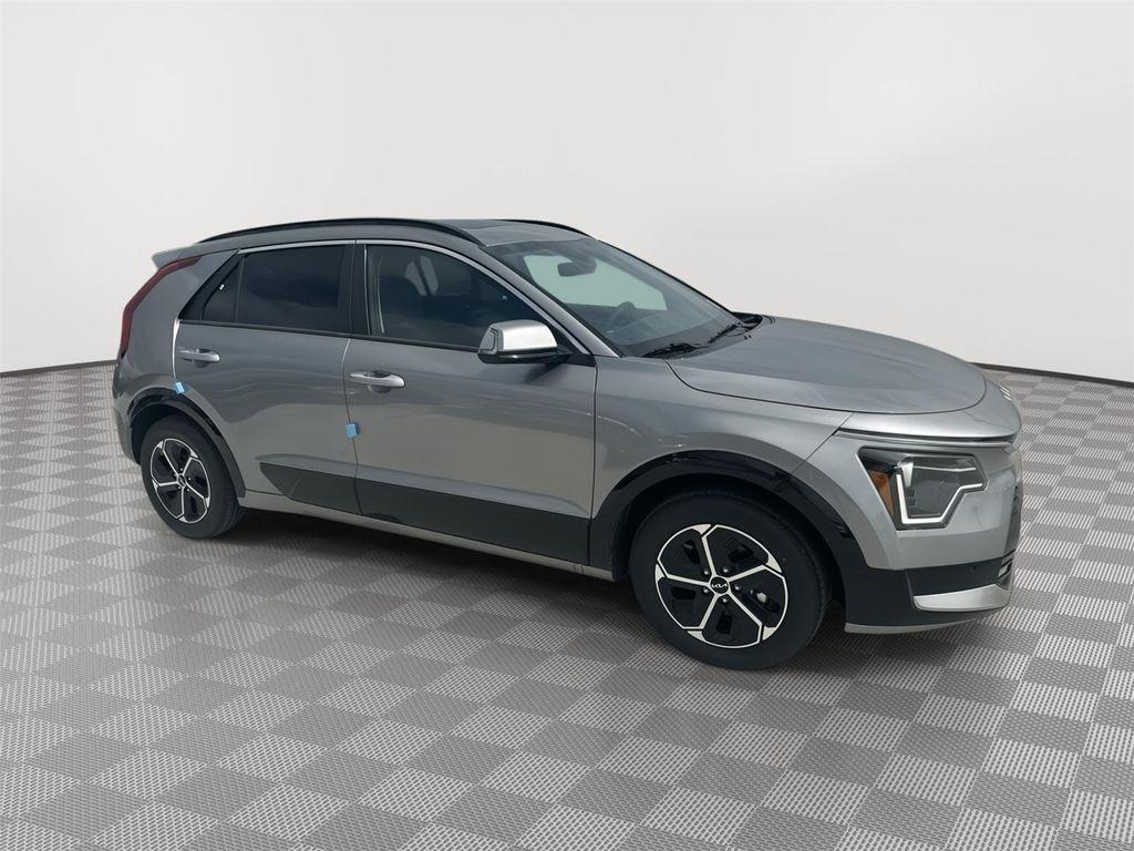new 2025 Kia Niro car, priced at $33,250