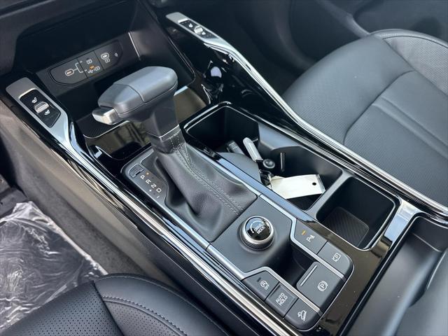 new 2025 Kia Sorento car, priced at $42,758