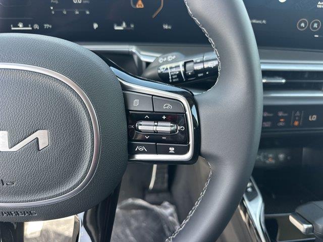 new 2025 Kia Sorento car, priced at $43,639