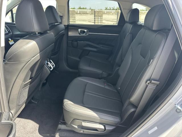 new 2025 Kia Sorento car, priced at $42,758