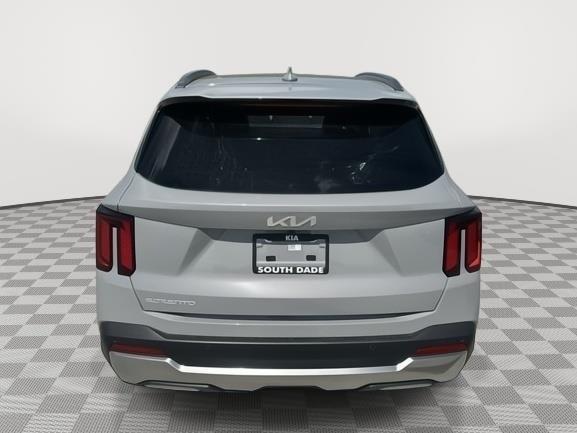 new 2025 Kia Sorento car, priced at $43,639