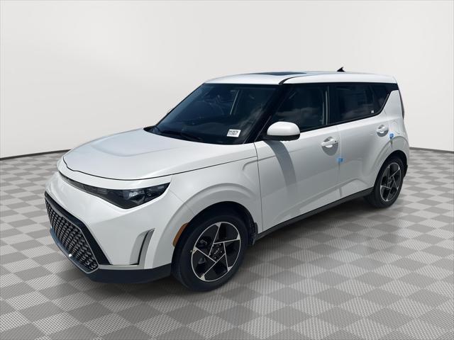new 2025 Kia Soul car, priced at $26,908