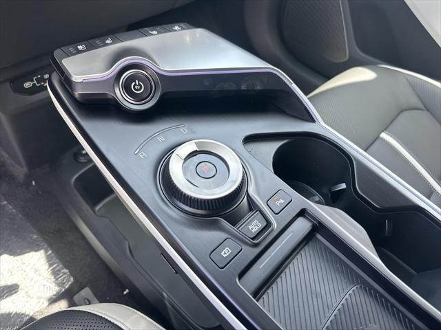 new 2025 Kia EV6 car, priced at $55,052